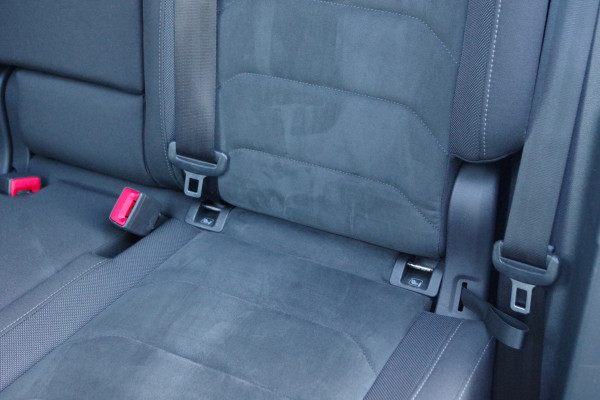 Volkswagen Tiguan 1.4 TSI R-Line Comfortline, Panoramadak, Digitale Cockpit, LED, Stoelverwarming,