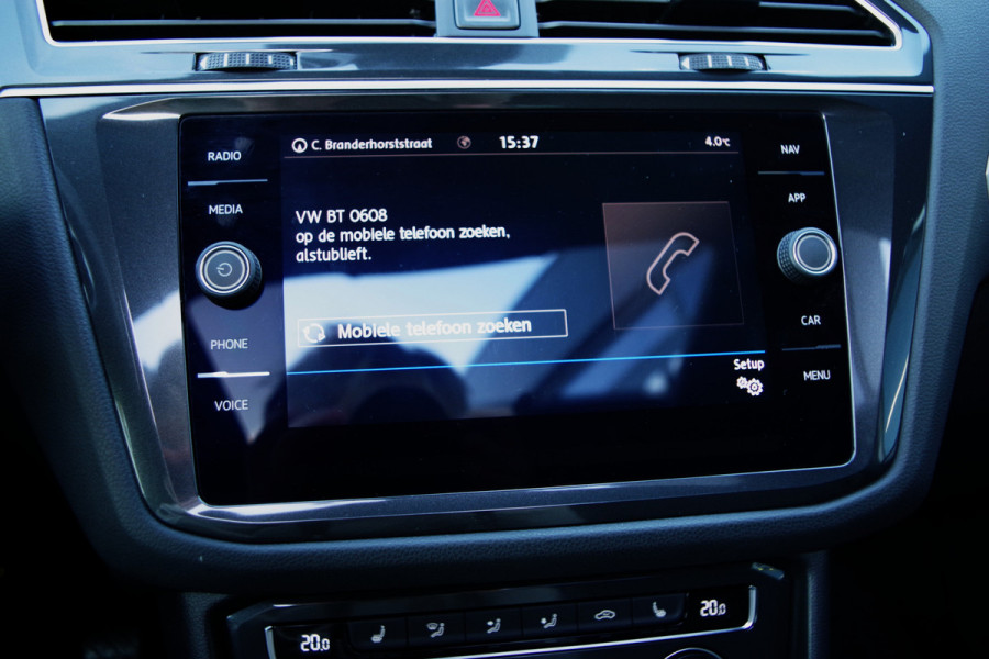 Volkswagen Tiguan 1.4 TSI R-Line Comfortline, Panoramadak, Digitale Cockpit, LED, Stoelverwarming,