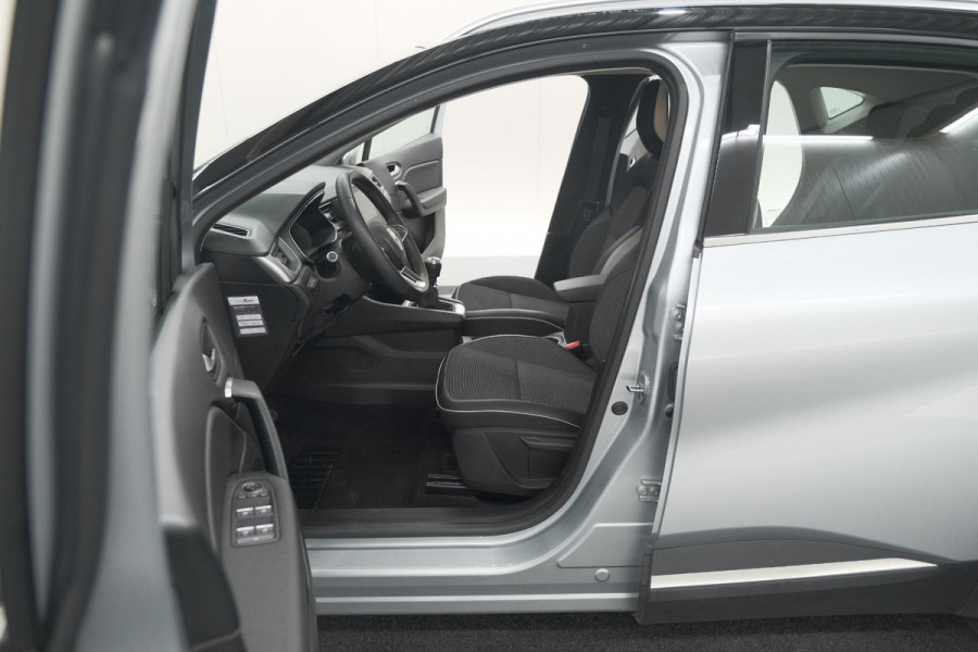 Renault Captur TCe 130 Intens | Camera | Stoelverwarming | Apple Carplay | Parkeersensoren