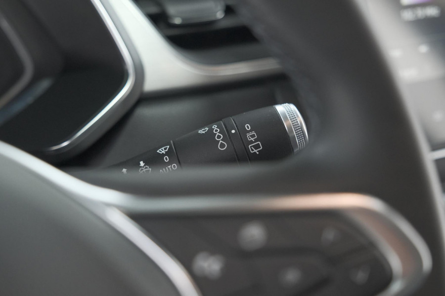 Renault Captur TCe 130 Intens | Camera | Stoelverwarming | Apple Carplay | Parkeersensoren