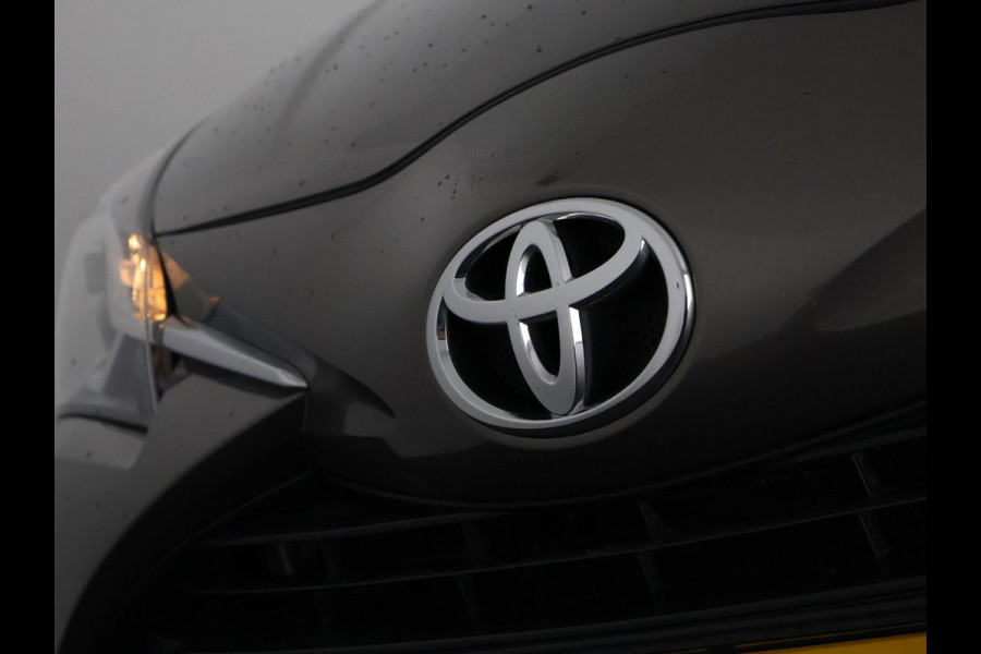 Toyota Yaris 1.0 VVT-i Active | Airco | Camera | 1e eigenaar