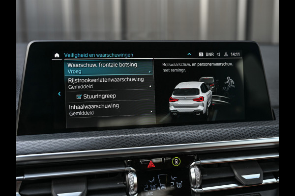 BMW X3 xDrive30e High Executive | PANORAMADAK | HEAD-UP | CAMERA | BLIS | STOELVERWARMING | BMW LASER | HIFI | AMBIANCE SFEER VERLICHTI