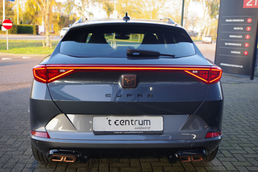 CUPRA Formentor 1.4 e-Hybrid 245 PK VZ Performance, Stuur-Startknop, Kuipstoelen, Carplay