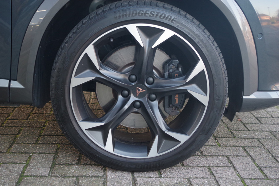 CUPRA Formentor 1.4 e-Hybrid 245 PK VZ Performance, Stuur-Startknop, Kuipstoelen, Carplay