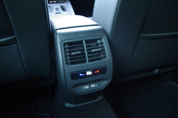 CUPRA Formentor 1.4 e-Hybrid 245 PK VZ Performance, Stuur-Startknop, Kuipstoelen, Carplay