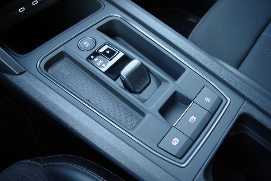 CUPRA Formentor 1.4 e-Hybrid 245 PK VZ Performance, Stuur-Startknop, Kuipstoelen, Carplay