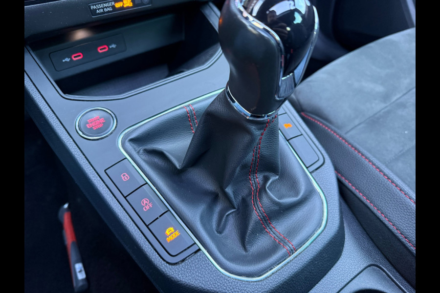 Seat Ibiza 1.0 TSI 116pk FR Business Intense Plus - Panodak - Alcantara - Navi - Climate - Org.NL