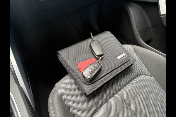 Audi Q2 1.4 TFSi CoD 150pk S-Tronic Sport NAVI/CLIMA/CRUISE/PDC/STOELVERWARMING