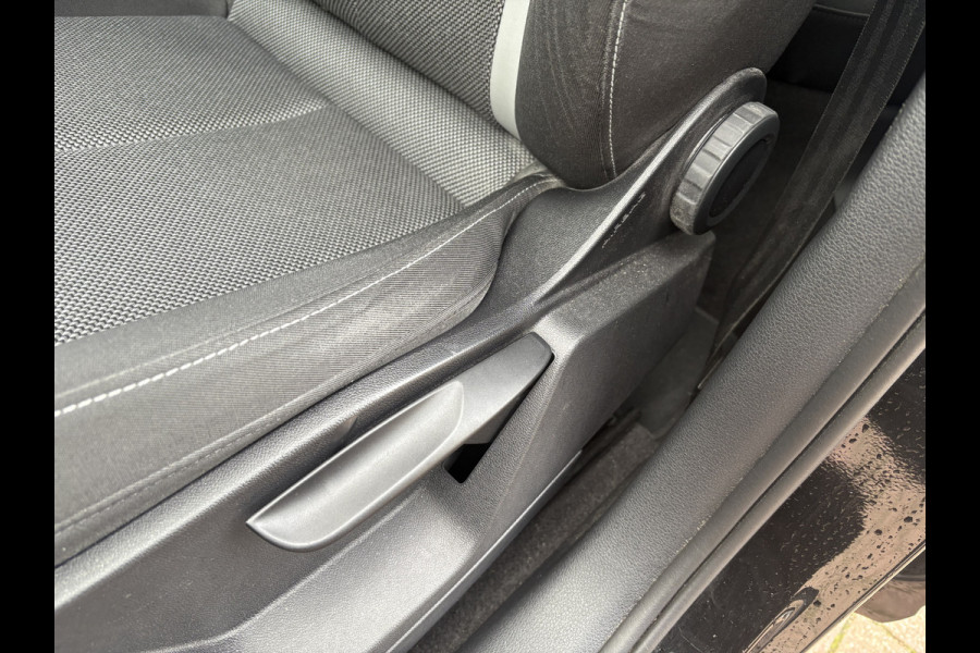 Audi Q2 1.4 TFSi CoD 150pk S-Tronic Sport NAVI/CLIMA/CRUISE/PDC/STOELVERWARMING