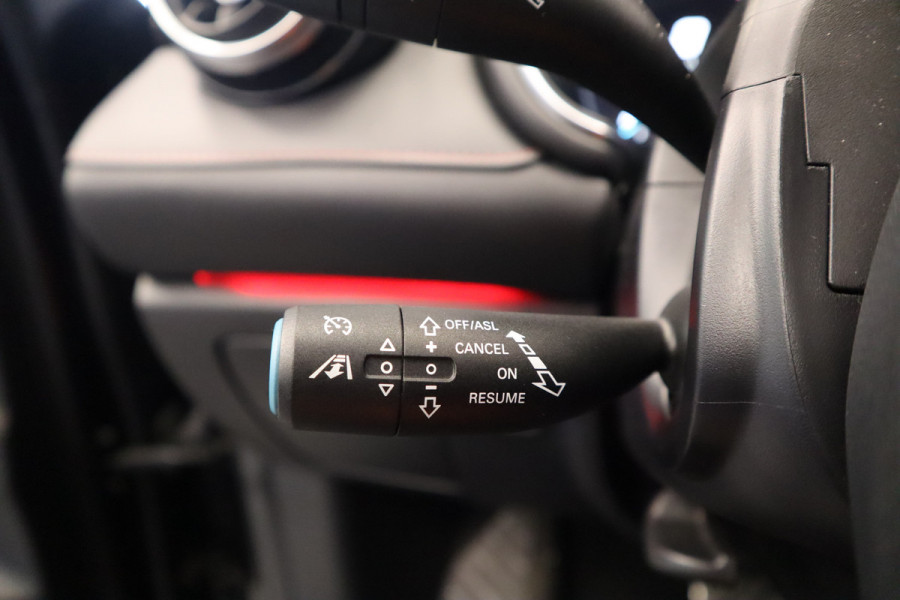 MG EHS 1.5 TGDI Luxury Pano ACC PDC 2 jaar garantie mogelijk (vraag naar de voorwaarden)