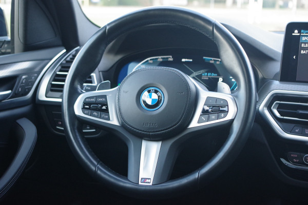 BMW X3 xDrive30e 293 PK High Executive PHEV, Trekhaak, Panoramadak, Head-Up, 360 Camera, Adap. Cruise Control