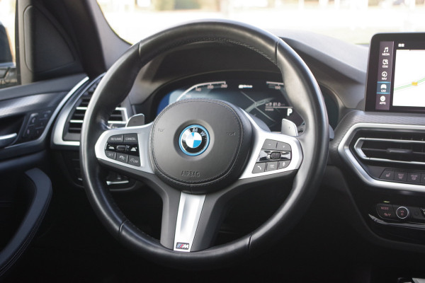 BMW X3 xDrive30e 293 PK High Executive PHEV, Trekhaak, Panoramadak, Head-Up, 360 Camera, Adap. Cruise Control