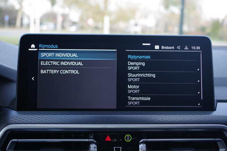 BMW X3 xDrive30e 293 PK High Executive PHEV, Trekhaak, Panoramadak, Head-Up, 360 Camera, Adap. Cruise Control