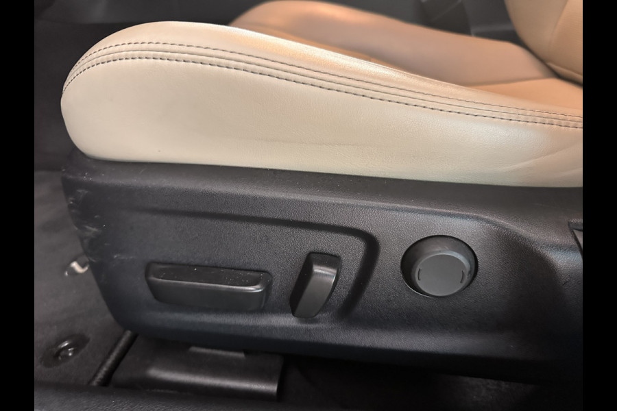 Lexus IS 300h Luxury Line | Leder beige | Camera | DAB+ | LED | occasion