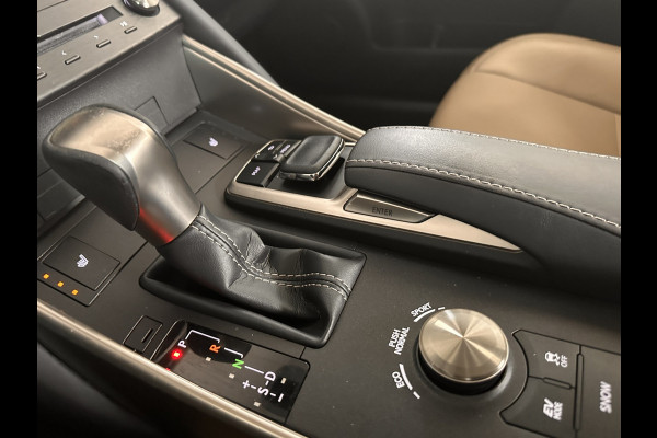 Lexus IS 300h Luxury Line | Leder beige | Camera | DAB+ | LED | occasion