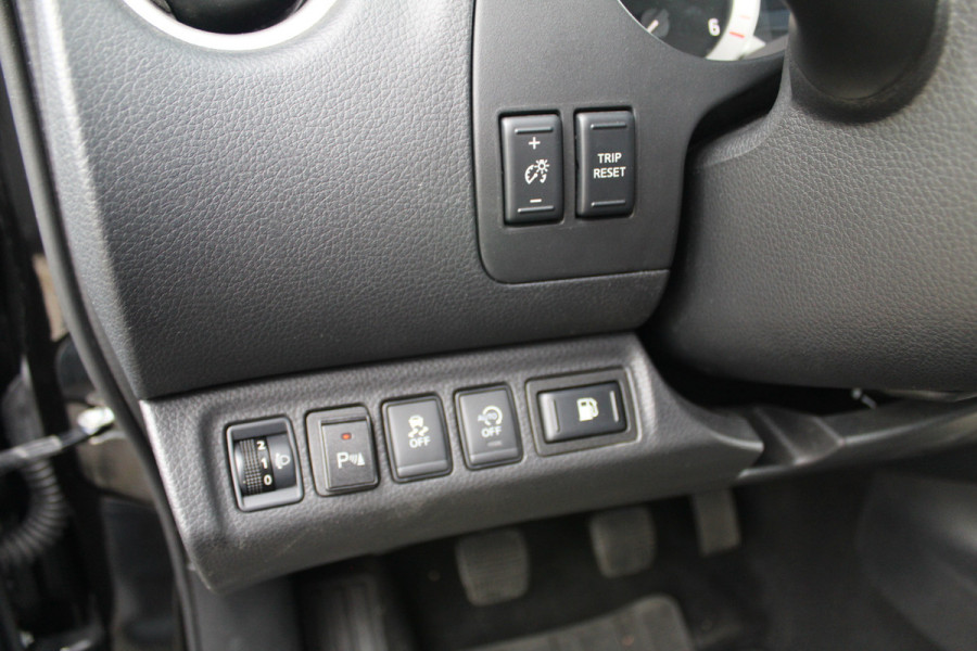 Nissan Navara Navara King Cab 2.3 dCi 165PK Euro6 4WD N-Connecta ✓ 3500KG trekgewicht ✓navigatie ✓camera ✓ 4x4