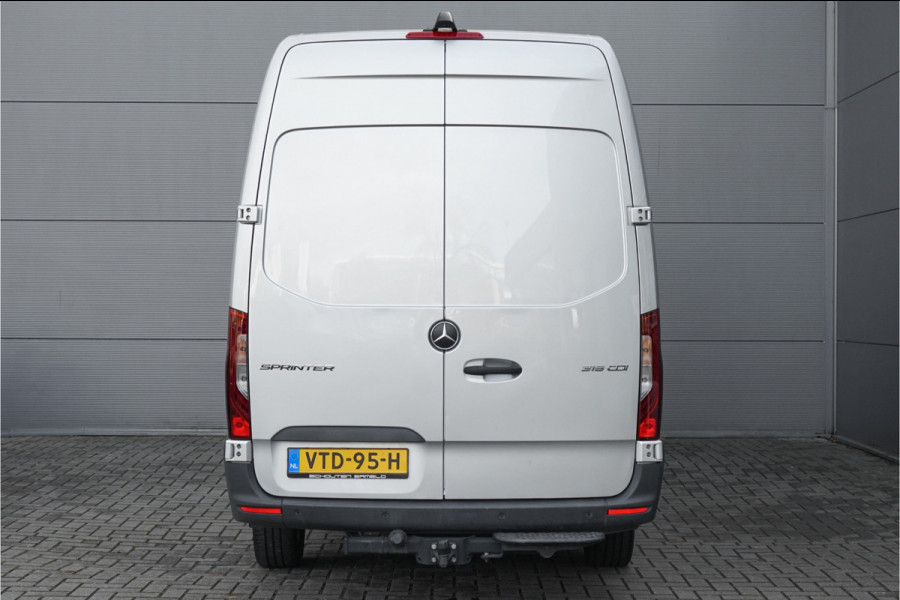Mercedes-Benz Sprinter 319 1.9 CDI L3H2 RWD 191PK Automaat Camera Cruise Trekhaak LMV