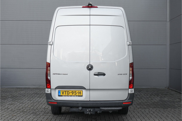 Mercedes-Benz Sprinter 319 1.9 CDI L3H2 RWD 191PK Automaat Camera Cruise Trekhaak LMV