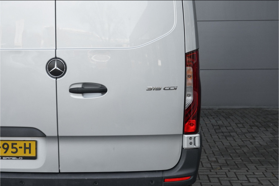 Mercedes-Benz Sprinter 319 1.9 CDI L3H2 RWD 191PK Automaat Camera Cruise Trekhaak LMV
