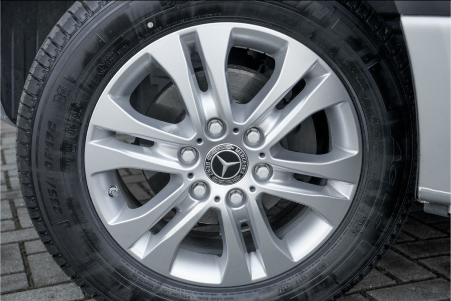 Mercedes-Benz Sprinter 319 1.9 CDI L3H2 RWD 191PK Automaat Camera Cruise Trekhaak LMV