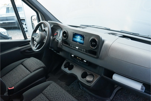Mercedes-Benz Sprinter 319 1.9 CDI L3H2 RWD 191PK Automaat Camera Cruise Trekhaak LMV