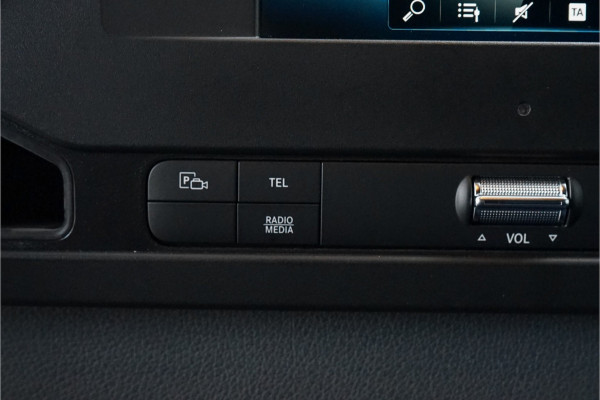 Mercedes-Benz Sprinter 319 1.9 CDI L3H2 RWD 191PK Automaat Camera Cruise Trekhaak LMV