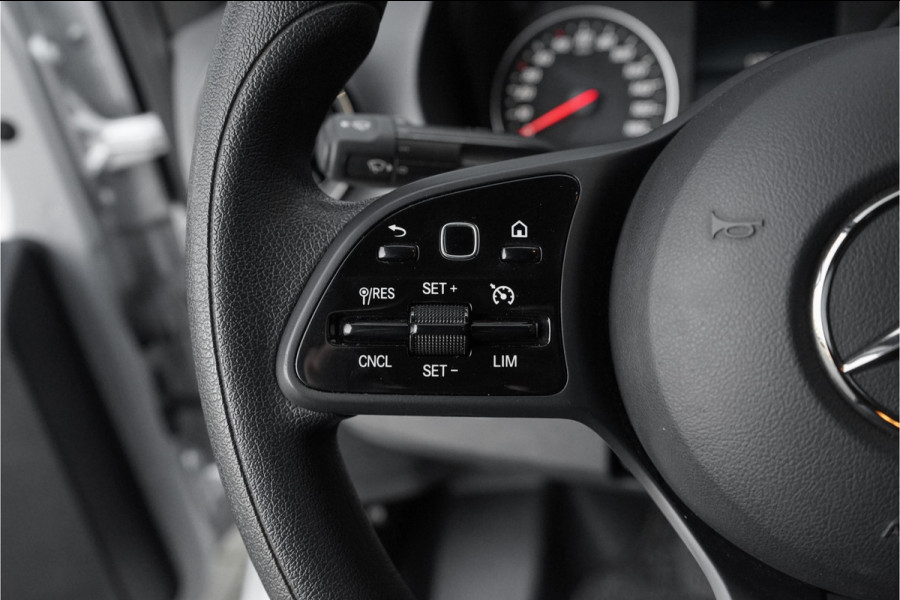 Mercedes-Benz Sprinter 319 1.9 CDI L3H2 RWD 191PK Automaat Camera Cruise Trekhaak LMV