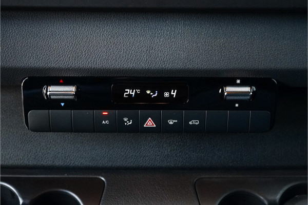 Mercedes-Benz Sprinter 319 1.9 CDI L3H2 RWD 191PK Automaat Camera Cruise Trekhaak LMV