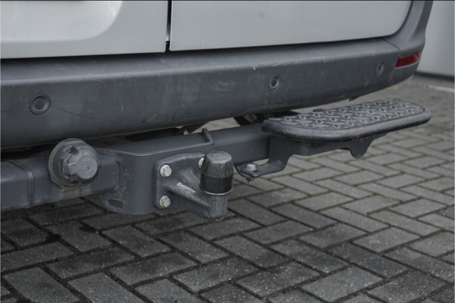 Mercedes-Benz Sprinter 319 1.9 CDI L3H2 RWD 191PK Automaat Camera Cruise Trekhaak LMV