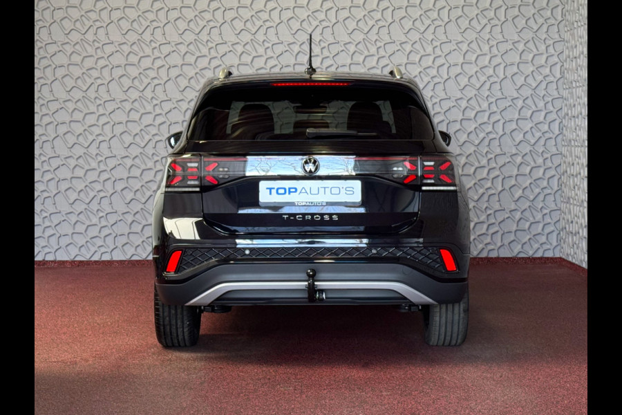Volkswagen T-Cross ✅ NIEUWE AUTO ✅ 1.5 TSI 150PK R-LINE EDITION TREKHAAK BLINDSPOT LED 18''LMV IQ CAMERA STOELVERW ✅2025✅ "Volkswagen rijden begint bij Topautos.nl – 75 topmodellen direct op voorraad!"