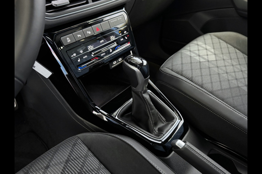 Volkswagen T-Cross ✅ NIEUWE AUTO ✅ 1.5 TSI 150PK R-LINE EDITION TREKHAAK BLINDSPOT LED 18''LMV IQ CAMERA STOELVERW ✅2025✅ "Volkswagen rijden begint bij Topautos.nl – 75 topmodellen direct op voorraad!"