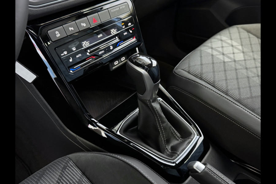 Volkswagen T-Cross ✅ NIEUWE AUTO ✅ 1.5 TSI 150PK R-LINE EDITION TREKHAAK BLINDSPOT LED 18''LMV IQ CAMERA STOELVERW ✅2025✅ "Volkswagen rijden begint bij Topautos.nl – 75 topmodellen direct op voorraad!"