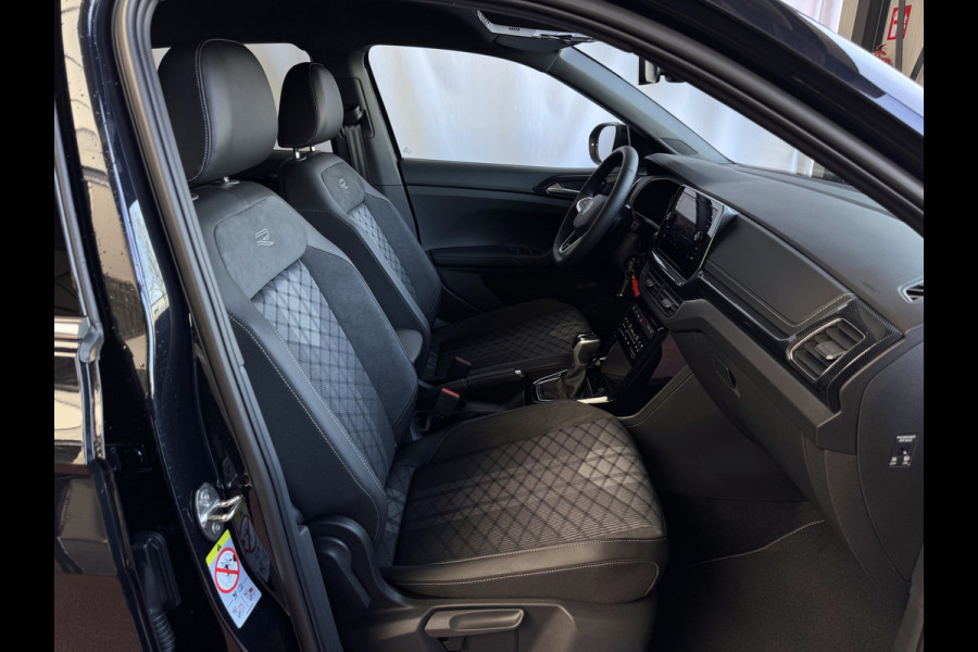 Volkswagen T-Cross ✅ NIEUWE AUTO ✅ 1.5 TSI 150PK R-LINE EDITION TREKHAAK BLINDSPOT LED 18''LMV IQ CAMERA STOELVERW ✅2025✅ "Volkswagen rijden begint bij Topautos.nl – 75 topmodellen direct op voorraad!"