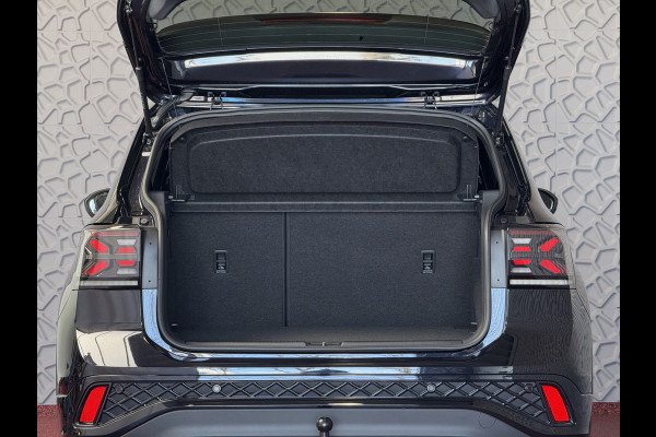 Volkswagen T-Cross ✅ NIEUWE AUTO ✅ 1.5 TSI 150PK R-LINE EDITION TREKHAAK BLINDSPOT LED 18''LMV IQ CAMERA STOELVERW ✅2025✅ "Volkswagen rijden begint bij Topautos.nl – 75 topmodellen direct op voorraad!"