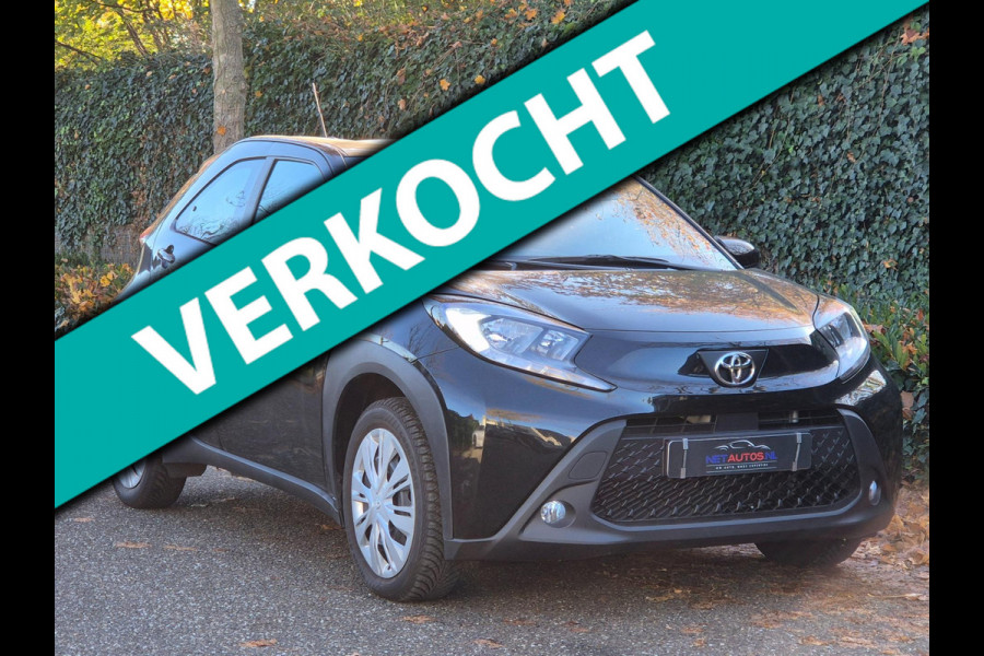 Toyota Aygo X Camera Cruise Zwart Automaat CarPlay 1e-eigenaar NAP NL Auto Fabrieksgarantie! 1.0 VVT-i S-CVT Play