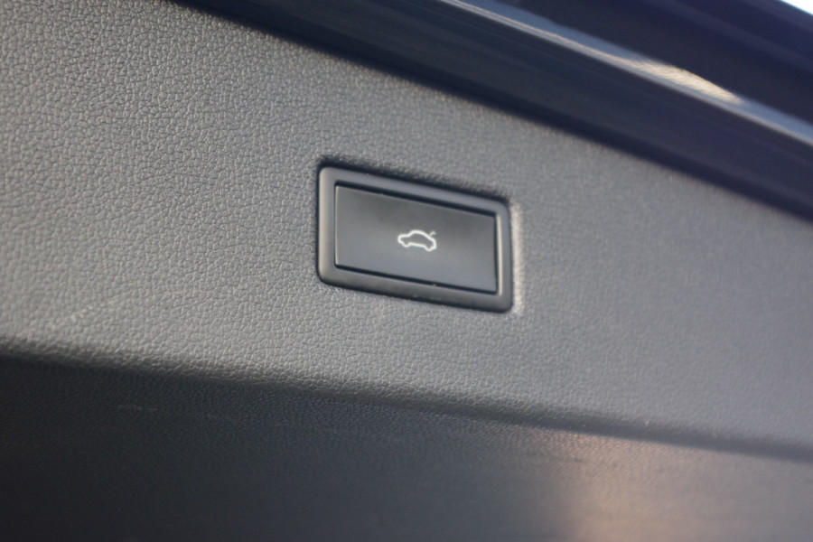 Volkswagen Tiguan 1.4 TSI eHybrid 245 PK R-Line BNS+, Trekhaak, Panoramadak, Leder, 360 Camera, Memory