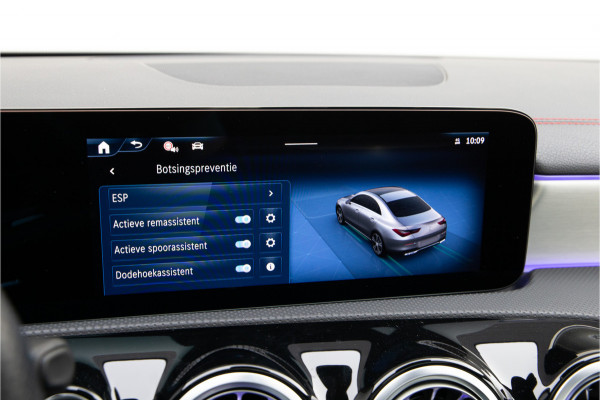 Mercedes-Benz CLA-Klasse 250 e AMG Premium, Burmester, Memory, Sfeerverlichting 2025