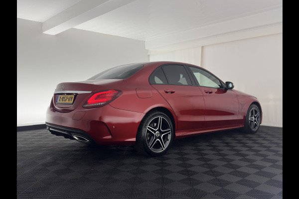 Mercedes-Benz C-Klasse 300 e Business Solution AMG Limited ( Plug-In ) (INCL-BTW) *FULL-LEATHER | FULL-LED | BURMESTER | AMBIENT-LIGHT | BLIND-SPOT | HEATED-SPORTSEATS | DIGI-COCKPIT | NAVI-FULLMAP | CAMERA | DAB+ | PRIVACY-GLASS | 18''ALU*