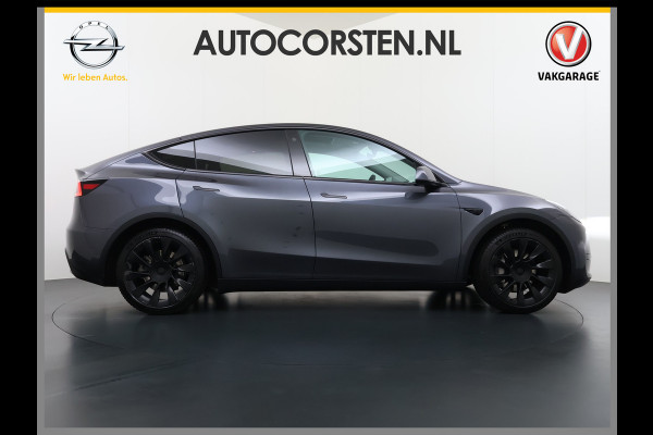 Tesla Model Y Trekhaak Camera's Pano-Dak LFP-Accu SOH 96% W-pomp Lmv 20" Ambient Interieur Verlichting Adap.Cruise Navi Ecc RWD Autopilot Stoel+Stuur+Achterbank Verwarming Elek.Achterklep Dodehoek detector Draadloze telefoonlader Origineel Nederlandse Auto 1.600KG Trekgewicht