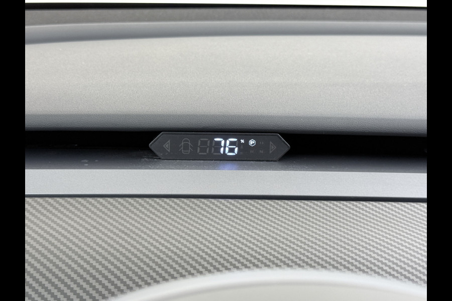 Tesla Model Y Trekhaak Camera's Pano-Dak LFP-Accu SOH 96% W-pomp Lmv 20" Ambient Interieur Verlichting Adap.Cruise Navi Ecc RWD Autopilot Stoel+Stuur+Achterbank Verwarming Elek.Achterklep Dodehoek detector Draadloze telefoonlader Origineel Nederlandse Auto 1.600KG Trekgewicht