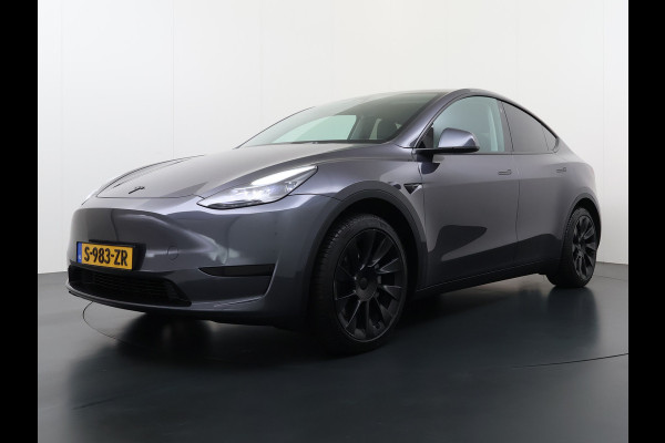 Tesla Model Y Trekhaak Camera's Pano-Dak LFP-Accu SOH 96% W-pomp Lmv 20" Ambient Interieur Verlichting Adap.Cruise Navi Ecc RWD Autopilot Stoel+Stuur+Achterbank Verwarming Elek.Achterklep Dodehoek detector Draadloze telefoonlader Origineel Nederlandse Auto 1.600KG Trekgewicht