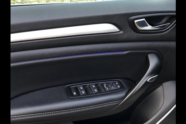 Renault MEGANE Estate 1.3 TCe Limited | Groot Navi, Camera, Cruise, Clima, DAB, Trekhaak | Goed onderhouden |