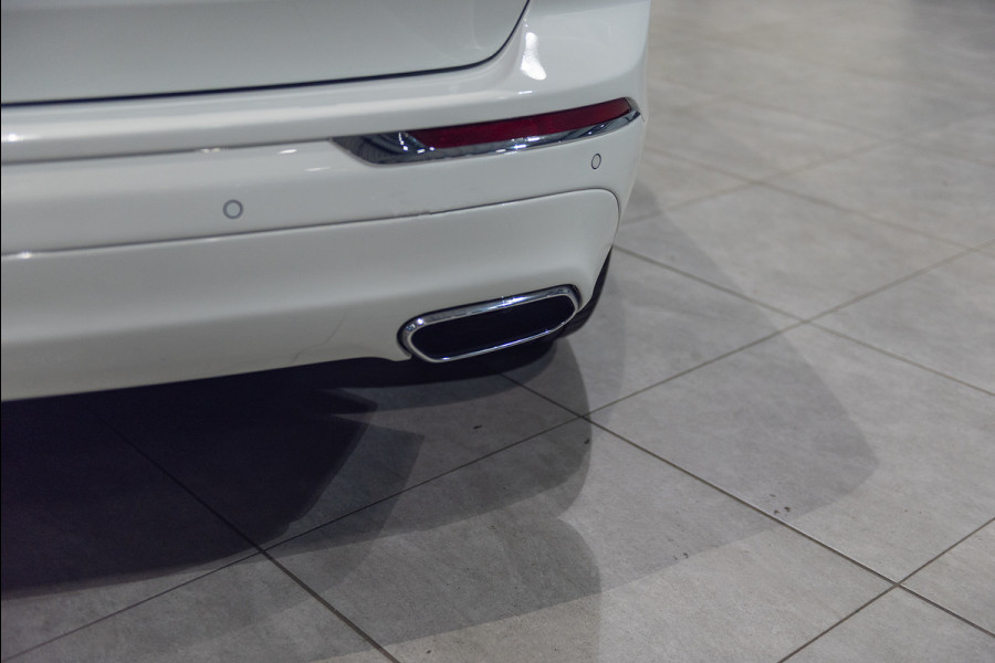 Volvo XC60 T6 Aut. Inscription CruiseControl DAB Panoramadak 340pk