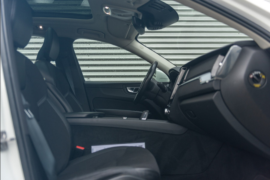 Volvo XC60 T6 Aut. Inscription CruiseControl DAB Panoramadak 340pk
