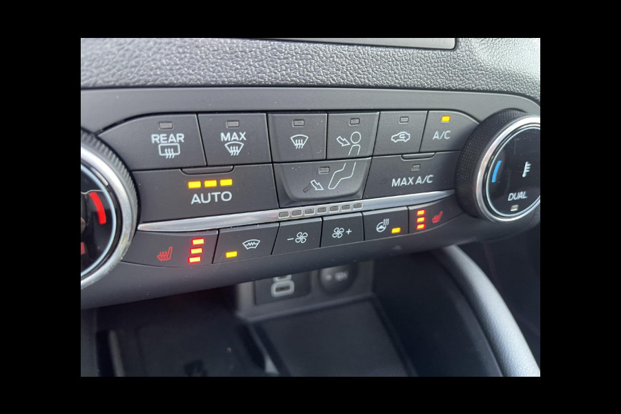 Ford Kuga 2.5 PHEV ST-Line 225pk Winterpack | Achteruitrijcamera | Cruise control | Apple Carplay / Android auto | Verlengde Fabrieksgarantie t/m 03-2029