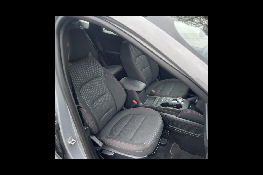 Ford Kuga 2.5 PHEV ST-Line 225pk Winterpack | Achteruitrijcamera | Cruise control | Apple Carplay / Android auto | Verlengde Fabrieksgarantie t/m 03-2029