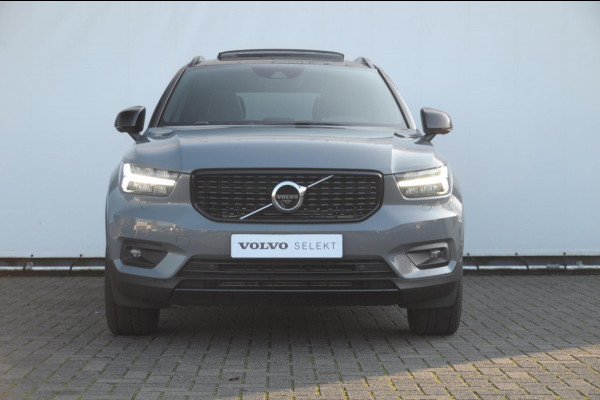 Volvo XC40 T5 262PK Automaat Recharge R-Design Gereserveerd