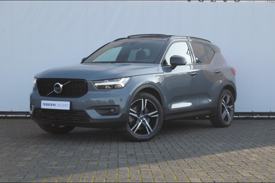Volvo XC40 T5 262PK Automaat Recharge R-Design Gereserveerd