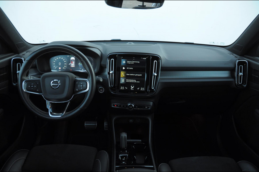 Volvo XC40 T5 262PK Automaat Recharge R-Design Gereserveerd