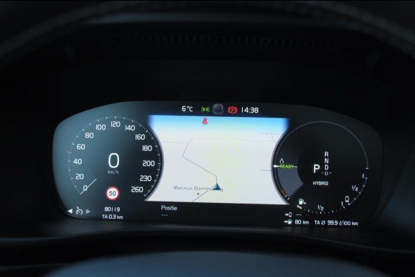 Volvo XC40 T5 262PK Automaat Recharge R-Design Gereserveerd